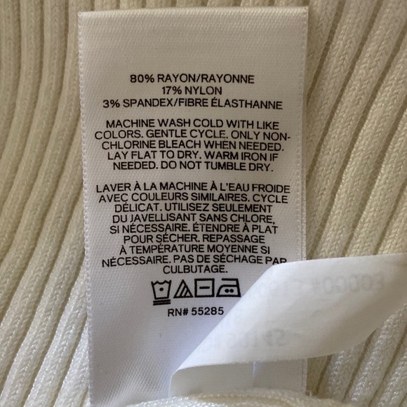 Express Stretch Turtleneck Sweater Size XS Cream Color - Picture 5 of 8